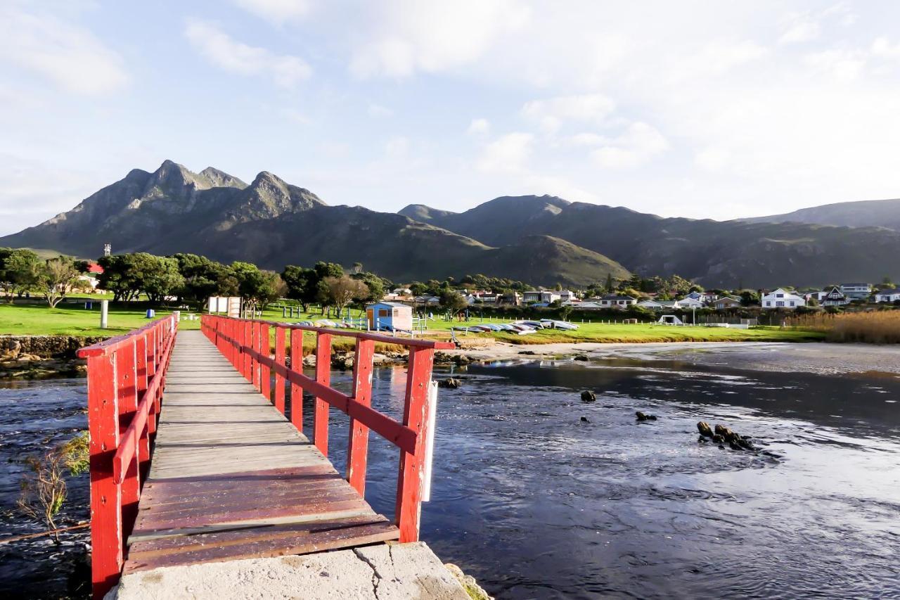 Shalom Self Catering Hotell Kleinmond Exteriör bild