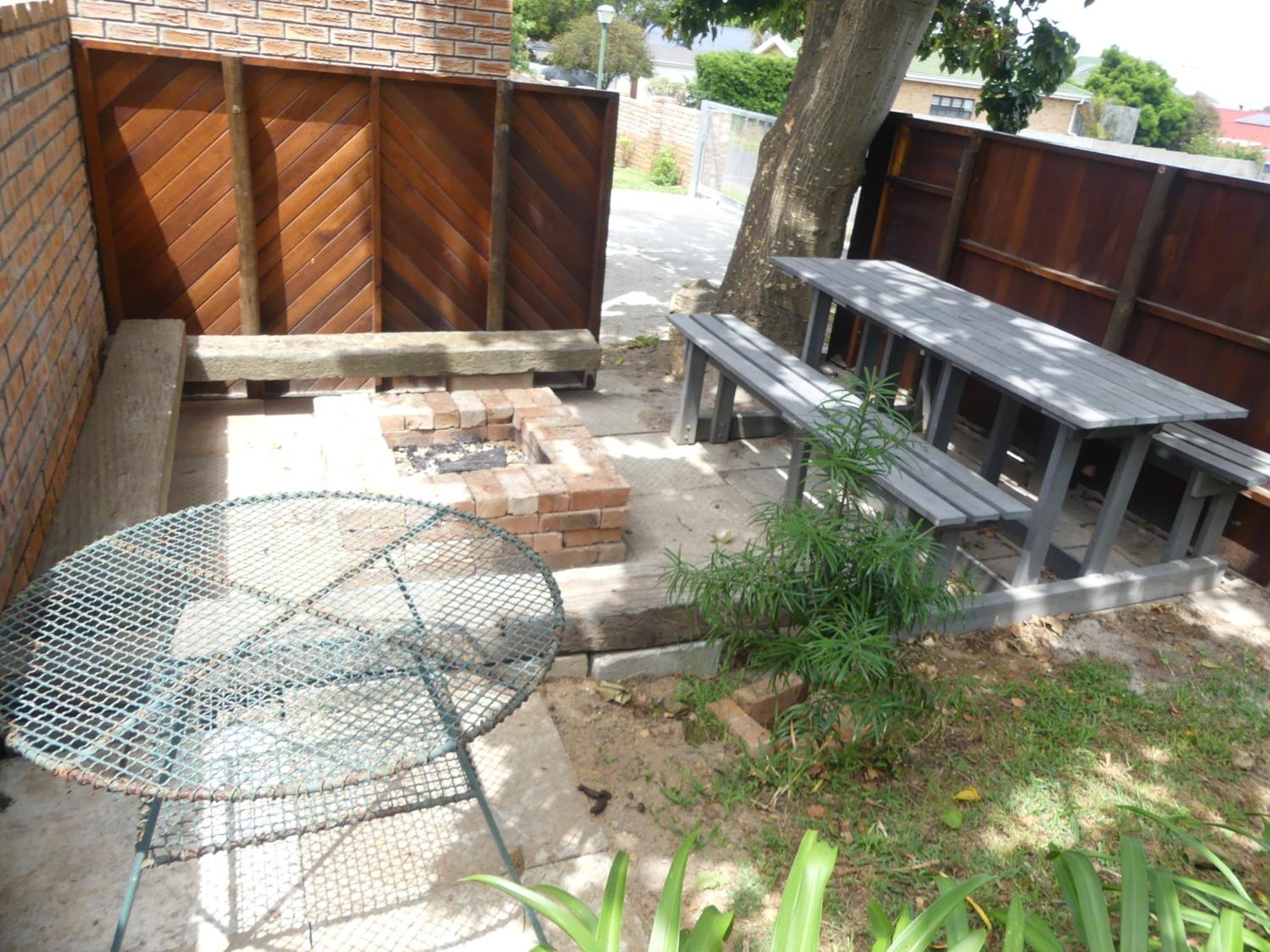 Shalom Self Catering Hotell Kleinmond Exteriör bild